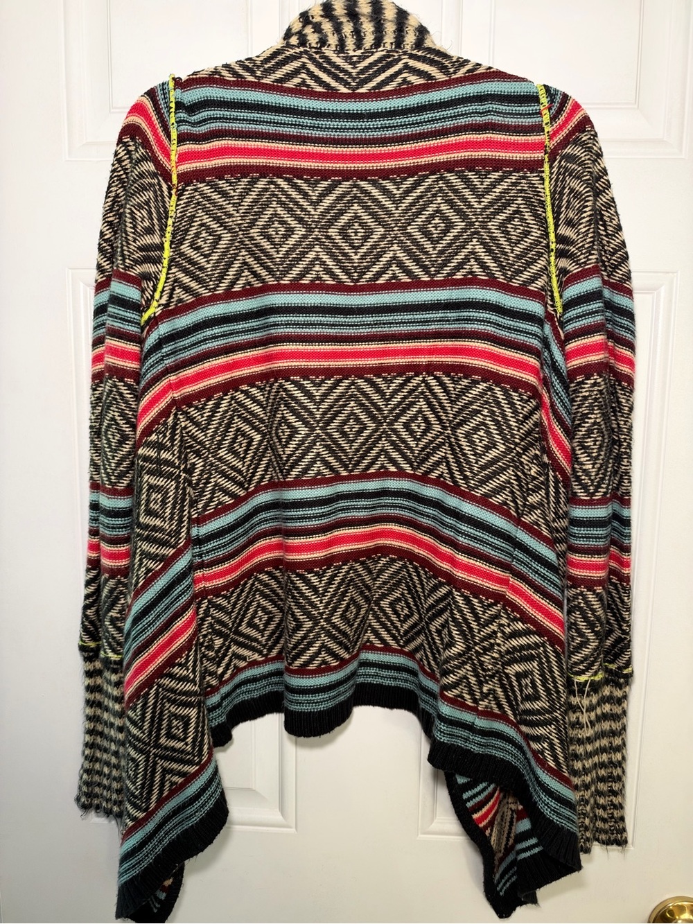 American Rag geometric pattern cardigan - Picture 2 of 3